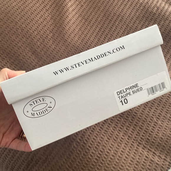 Steve Madden Delphine Beige Lace-Up Heel - Picture 3 of 3